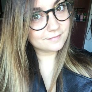 Meet your Posher, Caitlyn